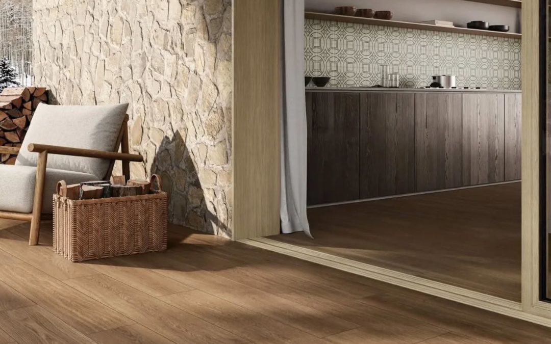 créant une continuité parfaite avec l'intérieur.] Le charme chaleureux de notre effet bois de chêne s'étend à l'extérieur, résistant aux caprices de la montagne. Imaginez-vous, confortablement installé, admirant le panorama alpin depuis votre terrasse. 🏔️🌟 #carrelages #accueil #terrasse #exterieur #news