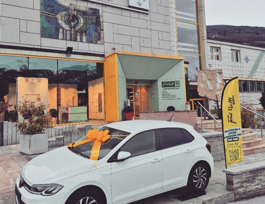 Pour fĂȘter les 100 ans de Ferd. Lietti SA, nous mettons cette voiture en jeu ! đ đ Passez commande đ Inscrivez-vous au concours sur https://lietti.ch/100-concours/ đ Et tentez votre chance đ Qui aimerait repartir avec ? đđ #100ansLietti #Concours #Sion #Valais #GagnerUneVoiture #Centenaire #FerdLietti #Construction #Lietti #JeuConcours #100 #100ansđđ