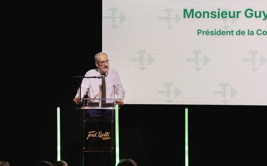 Nous avons eu l’immense honneur d’accueillir Monsieur @guyparmelin, président de la Confédération, à l’occasion des 100 ans de Ferd. Lietti SA. Après une visite de notre showroom et de nos installations logistiques, Monsieur le Président a pris part à la cérémonie officielle. Nous avons particulièrement apprécié son intérêt pour nos activités, sa simplicité et la qualité des échanges. Dans son allocution, il a rappelé que 99 % des entreprises suisses sont des PME et souligné la force des entreprises familiales transmises au fil des générations. Des paroles qui résonnent profondément avec notre histoire. Merci, Monsieur le Président, d’avoir partagé cette étape historique avec toute la maison Lietti. Votre présence restera l’un des moments marquants de notre centenaire. #FerdLietti #GuyParmelin #PME #EntrepriseFamiliale #Valais #news #accueil #100